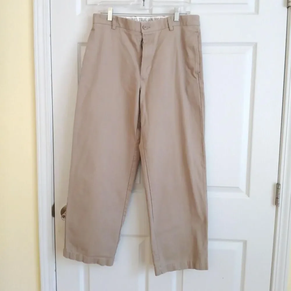 Classic tan khaki chinos by Chaps True American Chino 33x30